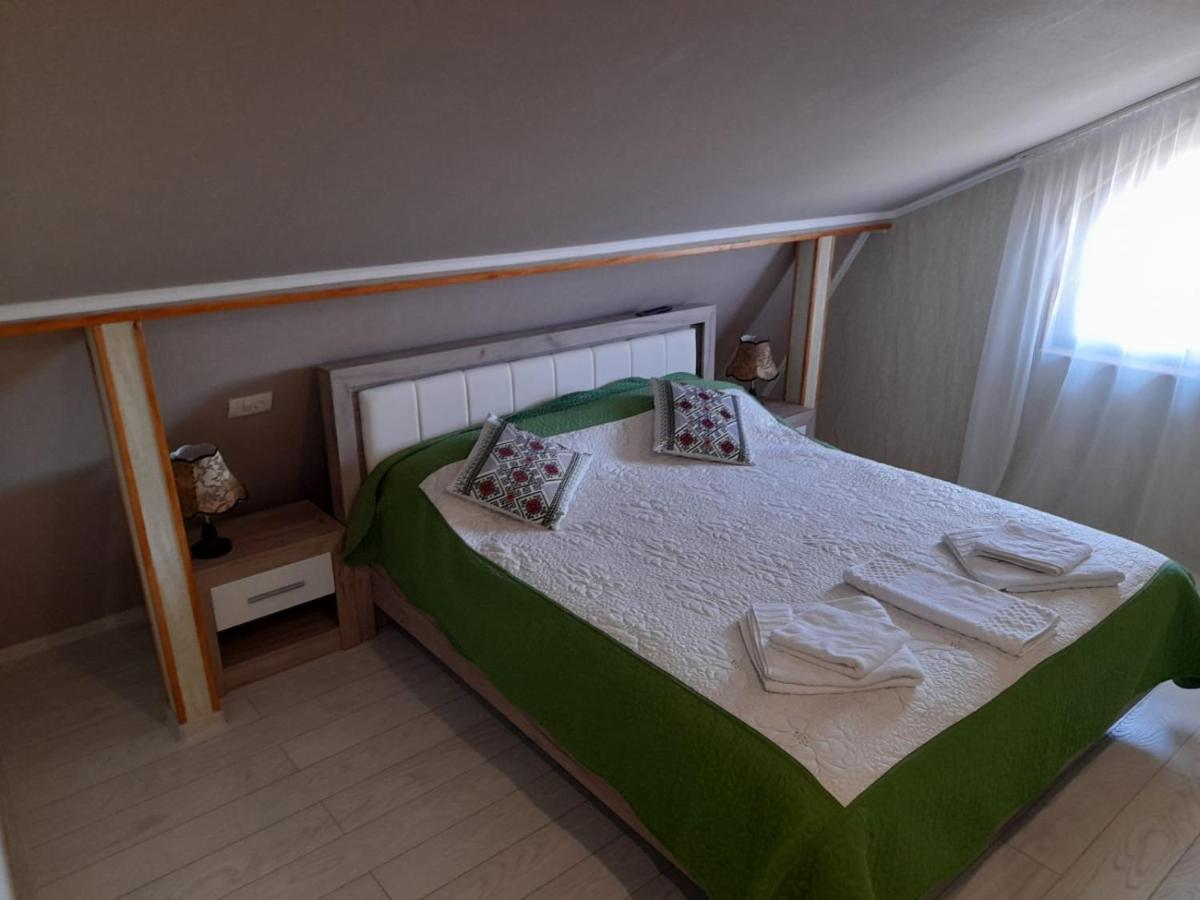 Bela Si Mario Hotell Techirghiol Exteriör bild