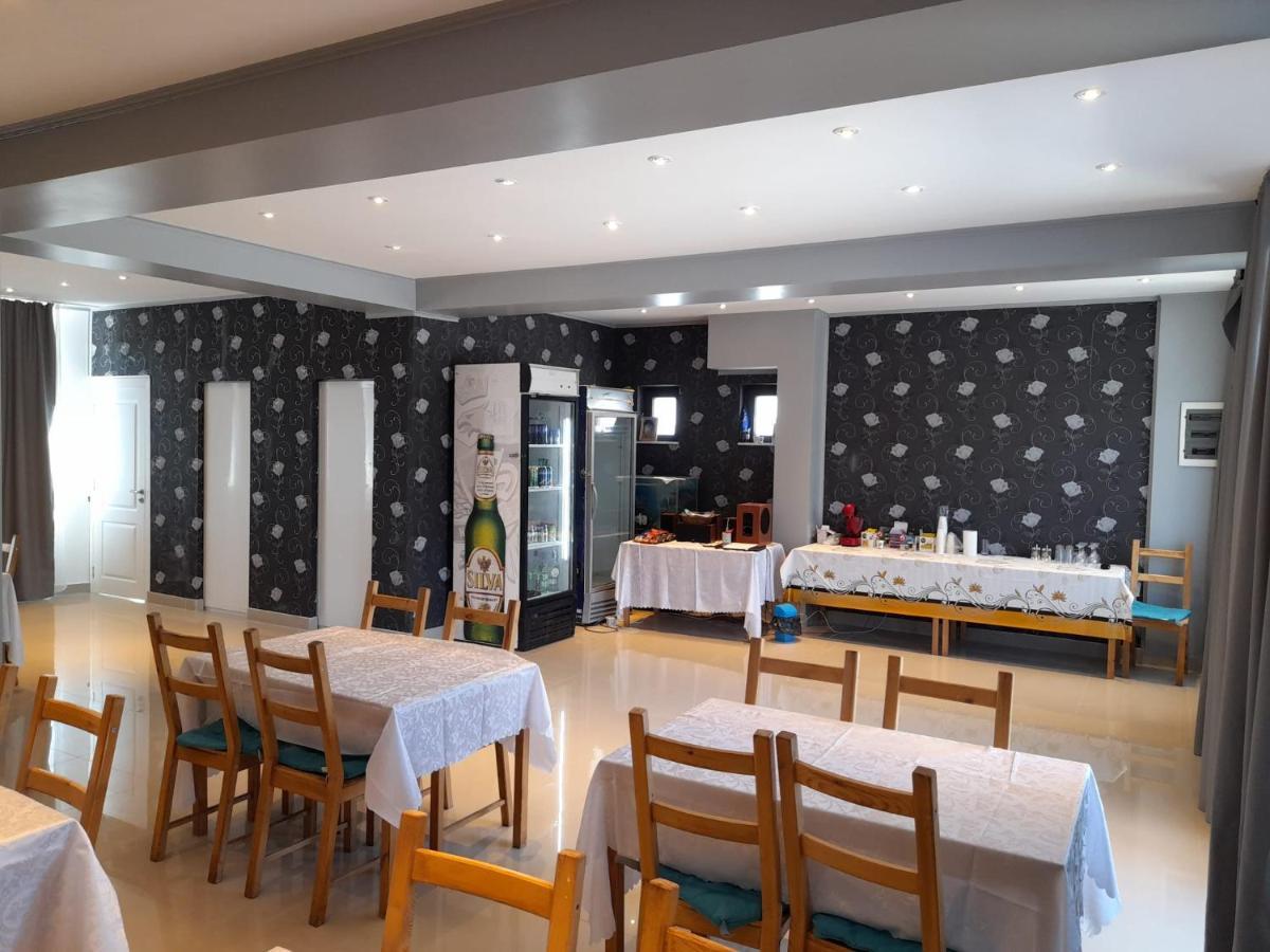 Bela Si Mario Hotell Techirghiol Exteriör bild