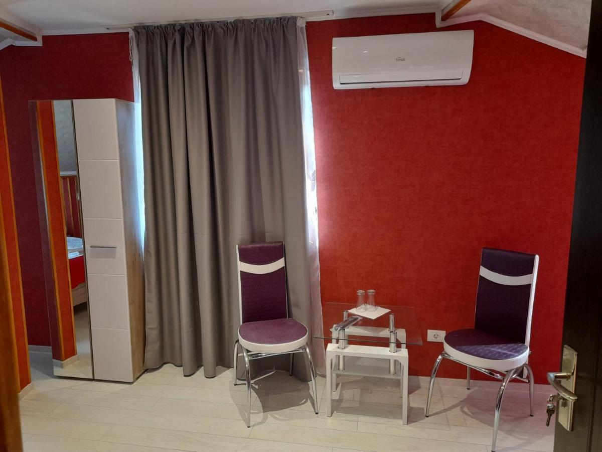 Bela Si Mario Hotell Techirghiol Exteriör bild